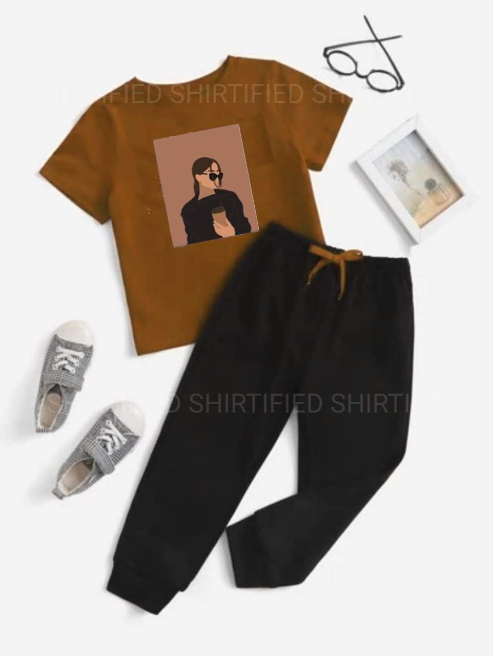 COFFEE PRINTED T-SHIRT WITH BLACK TROUSER